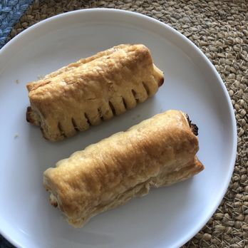 Galiano Super Market - Pastelitos de cesó (cheese pastels) - Grocery Near Me - Miami, Florida