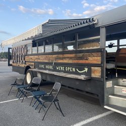 Taproot Coffee - Outside seating!
