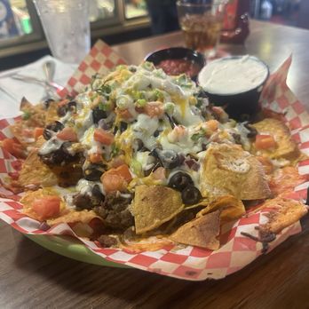 Long Beach Tavern - Nachos - Pizza Near Me - Long Beach, Washington Long Beach Tavern - Nachos - Pizza Near Me - Long Beach, Washington