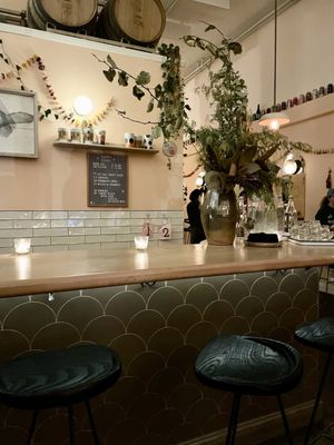 Roses' Taproom by null