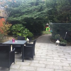 Courtyard - Courtyard w playground at the bottom for kids