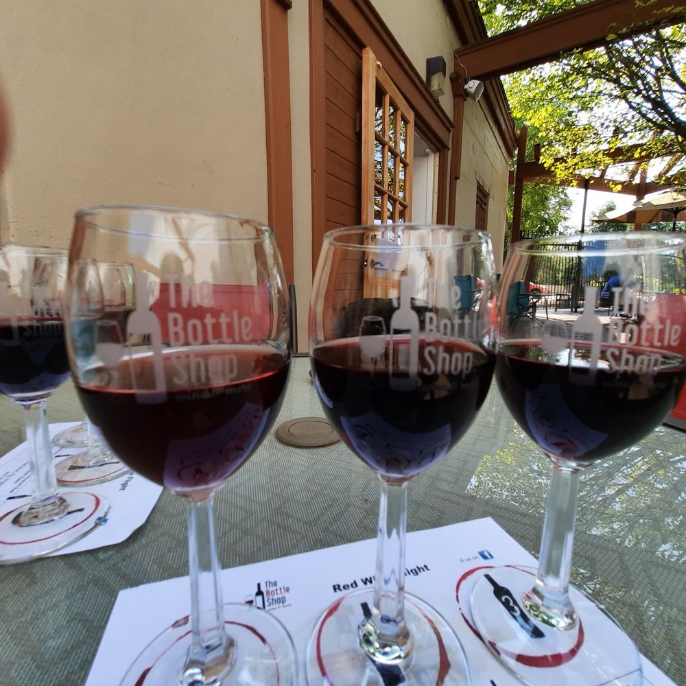 The Bottle Shop - Wine tasting in the outdoor seating area - Beer, Wine & Spirits Near Me - Lake Geneva, Wisconsin