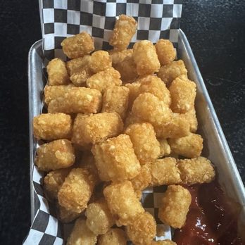 Lindy's on 4th - Basket Tots - Burgers Near Me - Tucson, Arizona Lindy's on 4th - Basket Tots - Burgers Near Me - Tucson, Arizona