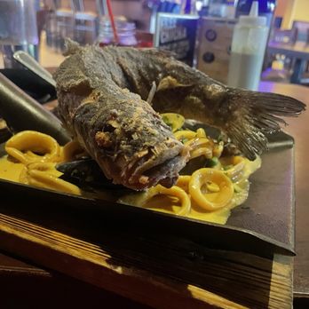 El Mono - Peruvian Near Me - El Cerrito, California