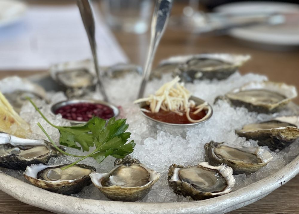 Matts Rotisserie & Oyster Lounge