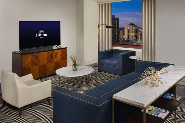 Hilton Austin by null