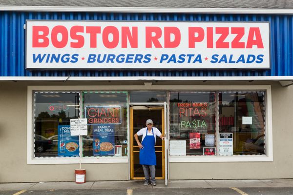 BOSTON RD PIZZA by null