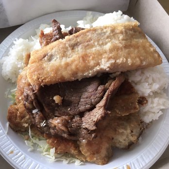 Rainbow Drive-In - Mix Plate - Hawaiian Near Me - Honolulu, Hawaii