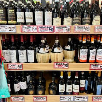 Trader Joe's - Huge Wine Selection - Grocery Near Me - Corona, California