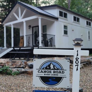 Canoe Road River Cabins - Vacation Rentals Near Me - Broken Bow, Oklahoma