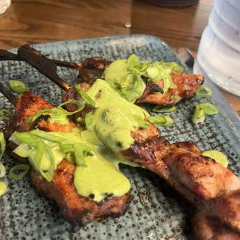 Palette 22 - JERK CHICKEN SKEWERS - Bars Near Me - Arlington, Virginia