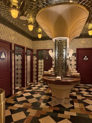 Lafayette Hotel by null