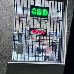 Nirvana Smoke & Vape - Side of building.