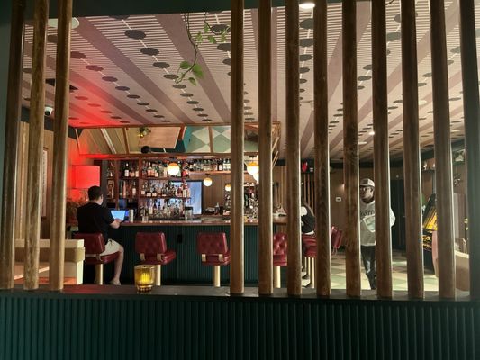 GoodTimes Full Service bar by null