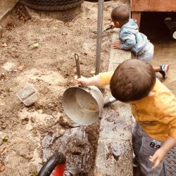 Tuvia School - Additional outdoor space like a mud kitchen