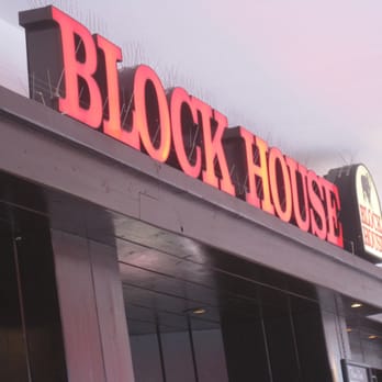BLOCK HOUSE Am Alexanderplatz - Sign - Steakhouses Near Me - Berlin, BE