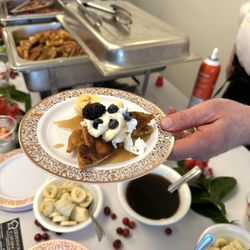 Bernwood Catering - Vanilla French Toast with Banana and Maple Syrup. Oh so yummy.
