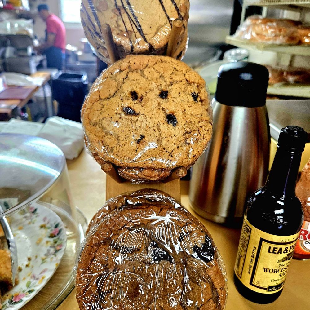 Berge's - Fresh cookies - Delis Near Me - La Canada Flintridge, California Berge's - Fresh cookies - Delis Near Me - La Canada Flintridge, California