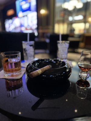 Montecristo Cigar Bar by null