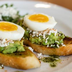 Leo's Italian Social - Avocado Toast