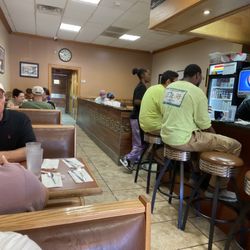Zeff's Coney Island in Eastern Market - Inside