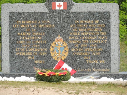 Juno Beach Center by null