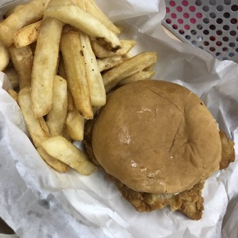 Drake's Duck In - Chicken sandwich combo - Sandwiches Near Me - Columbia, South Carolina