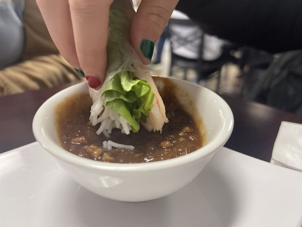 Pho Winn Logo