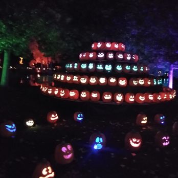 Hudson Gardens - Magical of the jack o lanterns - Venues & Event Spaces Near Me - Littleton, Colorado