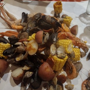 The Crab Pot - Sadly it was tasteless! - Seafood Near Me - Long Beach, California The Crab Pot - Sadly it was tasteless! - Seafood Near Me - Long Beach, California