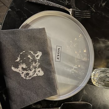 Wolf by Vanderpump at Caesars Republic Lake Tahoe - The place setting with wolf details - American Near Me - Stateline, Nevada