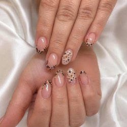 Lavue Nail Lounge