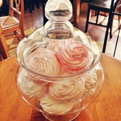 Chez Alice Catering Company - Beautiful meringues!
