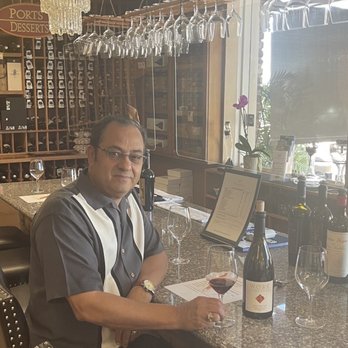 Lakeside Beverages - In-Store Wine and Beer Lounge - Beer, Wine & Spirits Near Me - Granite Bay, California