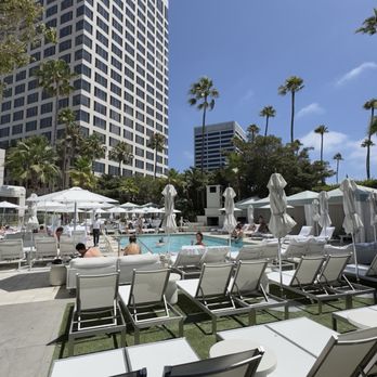 Pendry - Hotels Near Me - Newport Beach, California