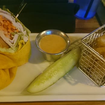 Topgolf - Turkey Wrap, Topgolf - Golf Near Me - The Colony, Texas