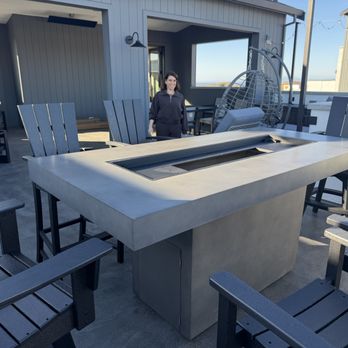 Silva Custom Construction - Gas line and hook up fire table - General Contractors Near Me