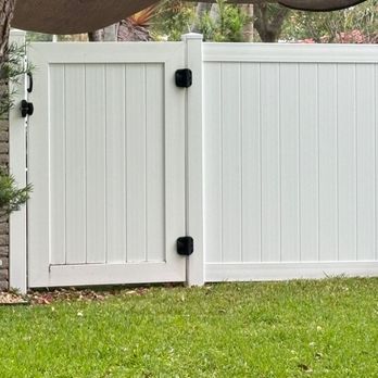 Junebug Enterprises - Fences & Gates Near Me - Miami Shores, Florida Junebug Enterprises - Fences & Gates Near Me - Miami Shores, Florida