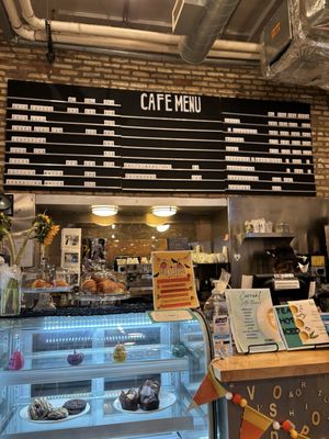 Volumes Bookcafe by null