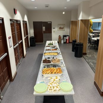 Smoke Seitz - Iconic picnic style buffet perfect for any occasion! - Caterers Near Me - Westerville, Ohio Smoke Seitz - Iconic picnic style buffet perfect for any occasion! - Caterers Near Me - Westerville, Ohio