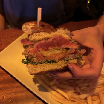 Coronado Brewing - Seared Ahi Sandwich - Brewpubs Near Me - Coronado, California