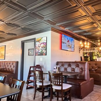 Chuchi's Restaurant - Cuban Near Me - Cape Coral, Florida