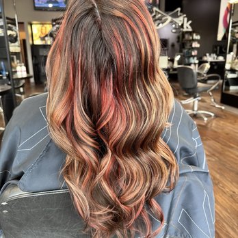Teze Salon - Hair Salons Near Me - Puyallup, Washington