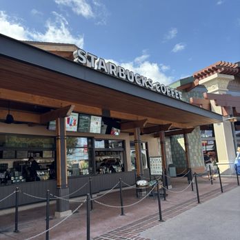 Starbucks - Coffee & Tea Near Me - Lake Buena Vista, Florida