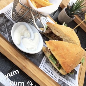 King’s Lounge La - Mediterranean Near Me - Glendale, California