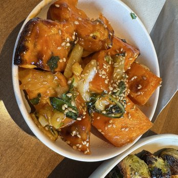 Flower Child - Red Chile Glazed Sweet Potato - Salad Near Me - St. Louis, Missouri Flower Child - Red Chile Glazed Sweet Potato - Salad Near Me - St. Louis, Missouri