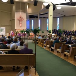 Lutheran Church of St Andrew - Sunday morning worship