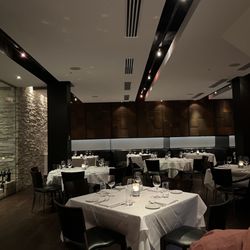 Red The Steakhouse - Inside