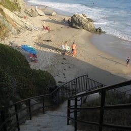Stairs from Cress St down to the beach.