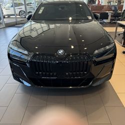 New BMW I7 electric